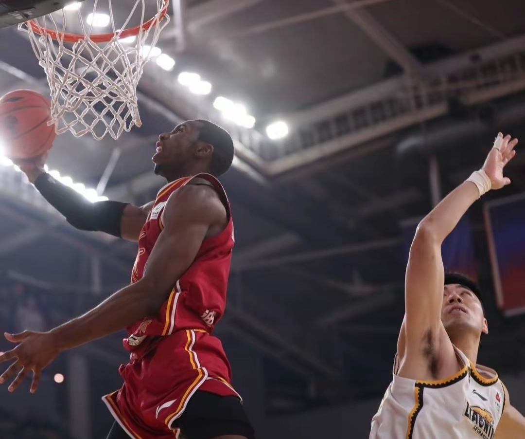 哈希娱乐 -持球突破急停跳投教案