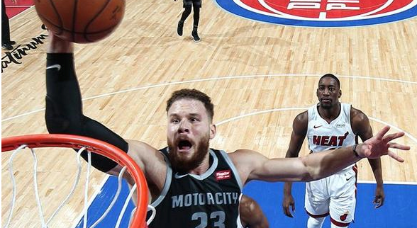 哈希网站 -托特纳姆训练开放日，加时末段刷新队史纪录引欢呼，德甲在即，更衣室氛围转暖 